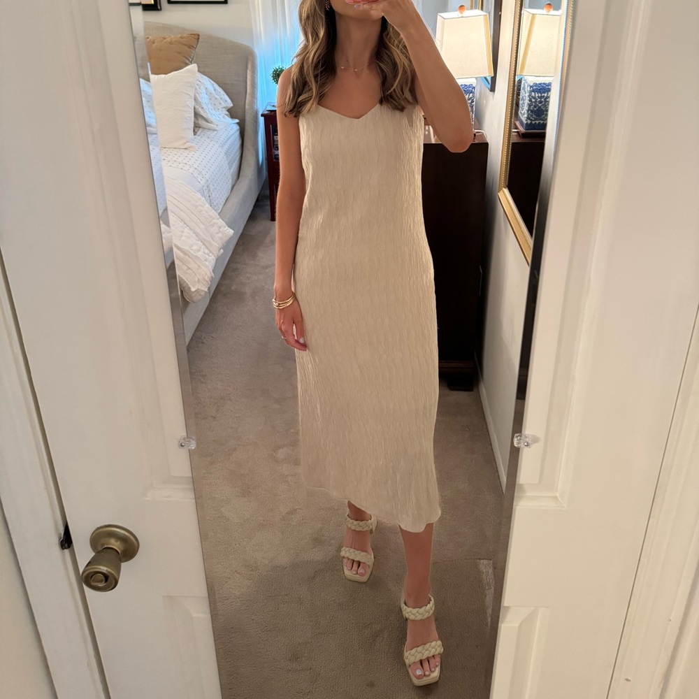 Mod Ref- Sleeveless Cream Slip Midi Dress. Only worn once.